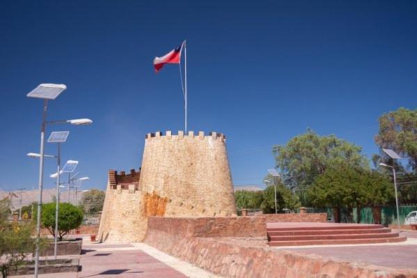 2 Torres Calama Exterior photo